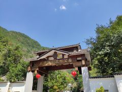 -花岩国家森林公园