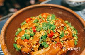 Spicy Pig Trotter with Hot Oil