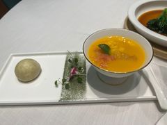 杨枝甘露拼鲜肉酥-富淳饭店(世纪公园店)