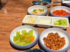 -明洞阿姨·韩式酱蟹烤肉·创意料理(三元桥店)