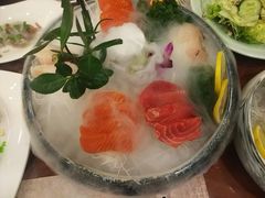 -青瓦餐厅·生鱼片·韩园烤肉(西塔店)