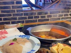 -辣莊重庆老火锅(威海高铁站韩乐坊店)