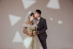 -潮妆婚纱礼服嫁衣馆(潮妆彩妆造型)