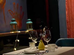 靠窗位-YUE·6·西式融合餐厅(外滩六号店)