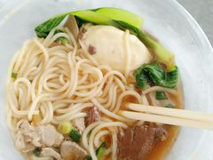 -邱芳粉店(迎宾大道旗舰店)