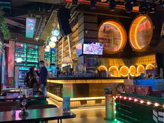 -Famous肥猫墨西哥音乐餐吧(五棵松华熙LIVE店)