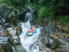 -虎啸峡漂流
