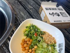 -老船舫·现做活鲜鱼馆(东郊记忆店)