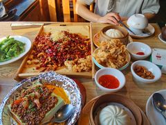 -嫩芽 ·地道重庆菜(十八梯露台夜景店)