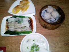 -广东小美食(果戈里大街店)
