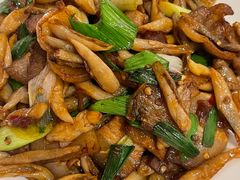 -饭怕鱼·黄焖鲟龙鱼(湖大店)