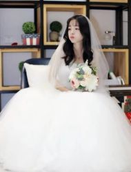 -Eling伊林彩妆·化妆培训(河西奥体店)