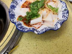 -东巴谷野生菌火锅餐厅