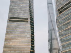 -陆家嘴空中步行连廊