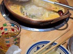 -洱火云南酸菜牛肉火锅(石景山当代商城店)