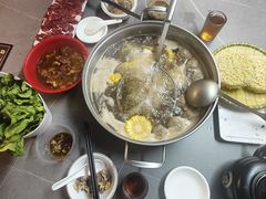 -官塘陈记鱼生·潮汕砂锅粥·牛肉火锅(潮枫路总店)