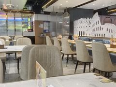 -意国小镇披萨牛排餐厅(新玛特店)