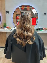 -奈川烫染Salon