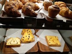 -星巴克(广州淘金路店)