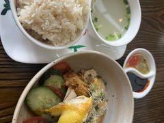 -The BREW·酿餐厅(浦东嘉里大酒店)
