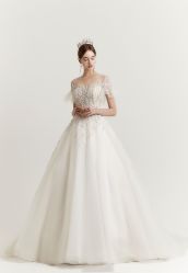 -MANLI BRIDAL婚纱