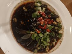 -六福烧烤酒馆(秦隆步行街店)