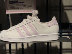 -阿迪达斯(武林银泰三叶草店)