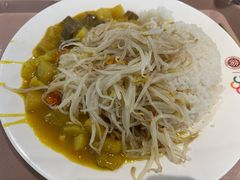 咖喱牛肉饭-北大家园食堂