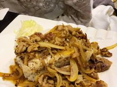 金牌酱汁肥牛饭-吱咖啡西式简餐