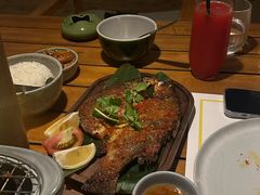 -三亚艾迪逊酒店·海滩烧烤 BARBACOA·现场乐队·浪漫晚餐·烧烤海鲜