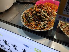 -清真马乐贝腊牛肉蛋黄菜夹馍(马蓉洒金桥店)
