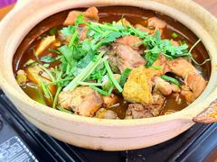 臭豆腐肥肠鸡煲-谢记上海大排档(长寿路店)