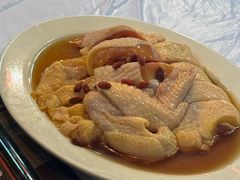 -鲜入围煮花胶鸡海鲜火锅