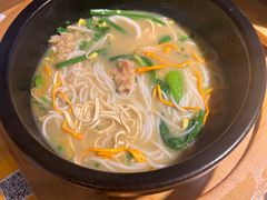 -勺子米线·云南传统小吃市集(四方街店)