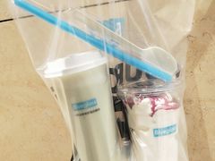 -Blueglass酸奶(华贸购物中心店)