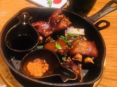 香辣烤猪蹄-云海肴·汽锅鸡·云南菜(美罗城店)