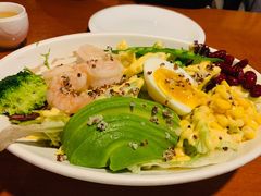 牛油果鲜虾藜麦沙拉-布拉格餐厅· 中欧捷克菜(全国首店)