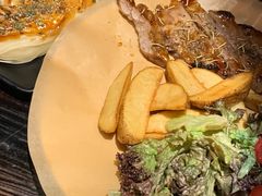 -The Cheebat 锌吧·Bistro(体育西店)