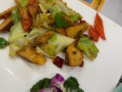 -清真·玛丽亚新疆菜主题餐厅(浙江中路店)