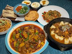 -乡村馕坑肉·烧烤·新疆菜·本地人更爱吃(阿勒泰首店)