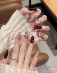 -尤米一站式美甲美睫