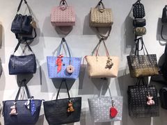-MCM(比斯特上海购物村店)