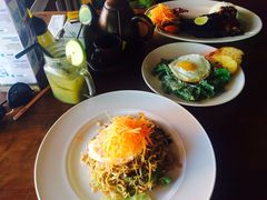-Pundi Pundi Restaurant