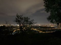 -鬼笑石后山停车场