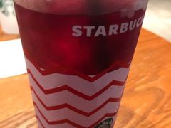 -星巴克(西安曲江银泰店)