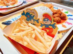 -蓝精灵乐园·世茂精灵之城主题乐园