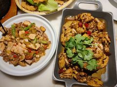 馋嘴香锅牛蛙-佬肥猫·浙江乡村菜(国华广场店)