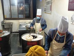 -桥里桥烧饼铺