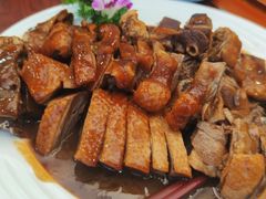 -东馆和天下特色餐饮(工农店)