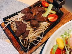 -穹六人间 people 6(岳阳路店)